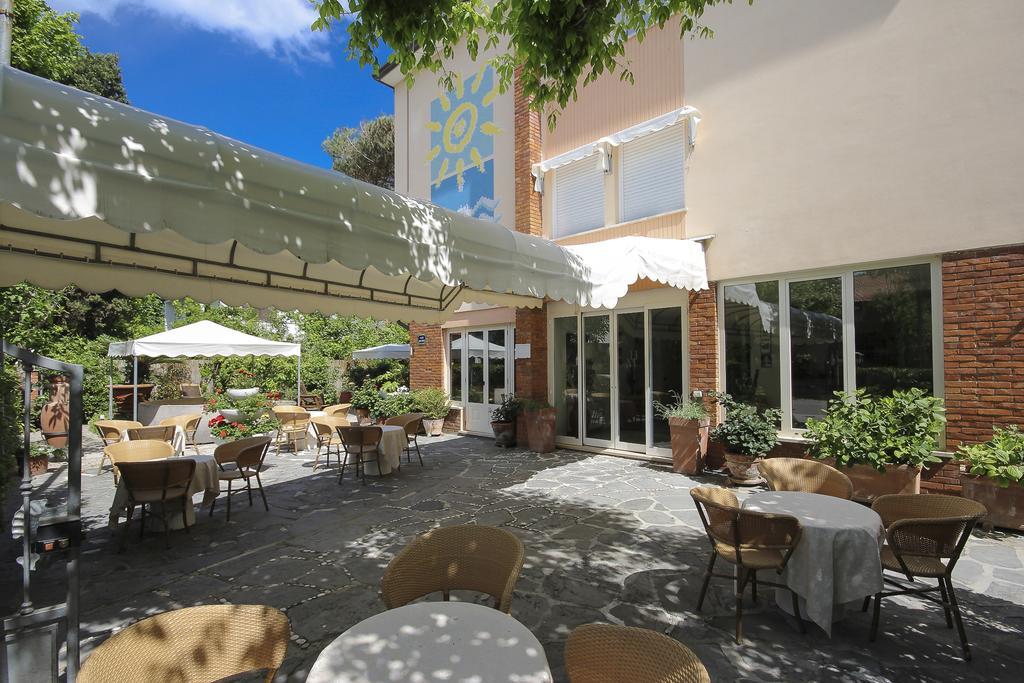 Hotel Miramare Φόρτε ντε Μάρμι Εξωτερικό φωτογραφία
